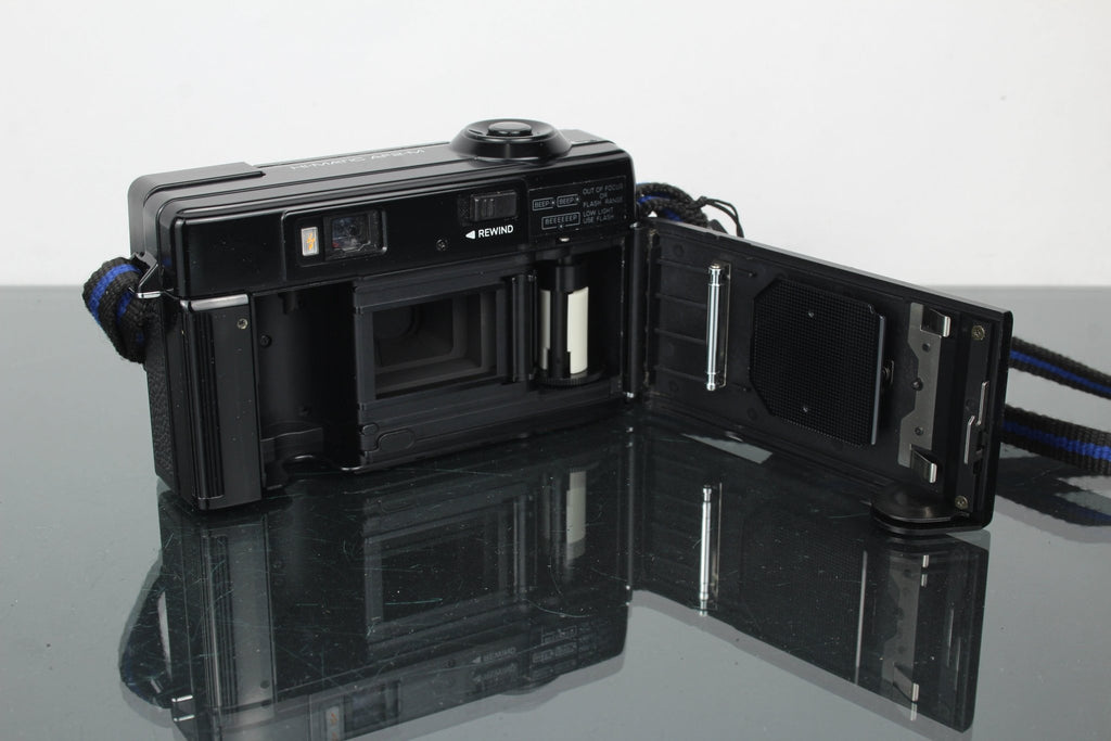 Minolta HI - MATIC AF2 - M - Dutch|Thrift