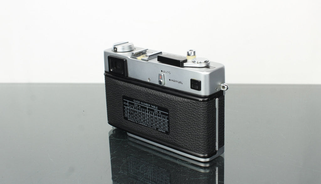 Minolta Hi - Matic E - Dutch|Thrift