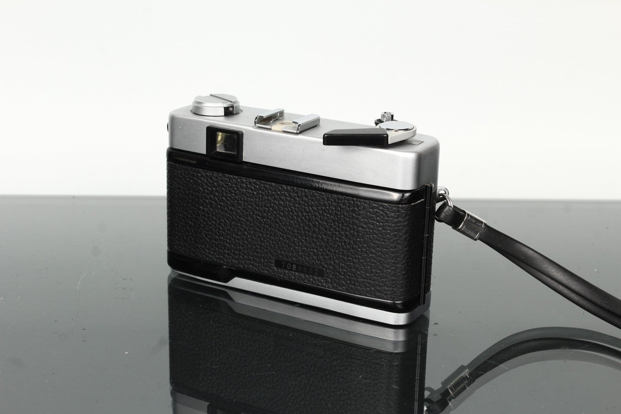 Minolta Hi - Matic G - Dutch|Thrift