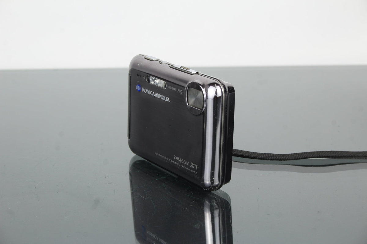 Minolta Konica Dimage X1 - Dutch|Thrift