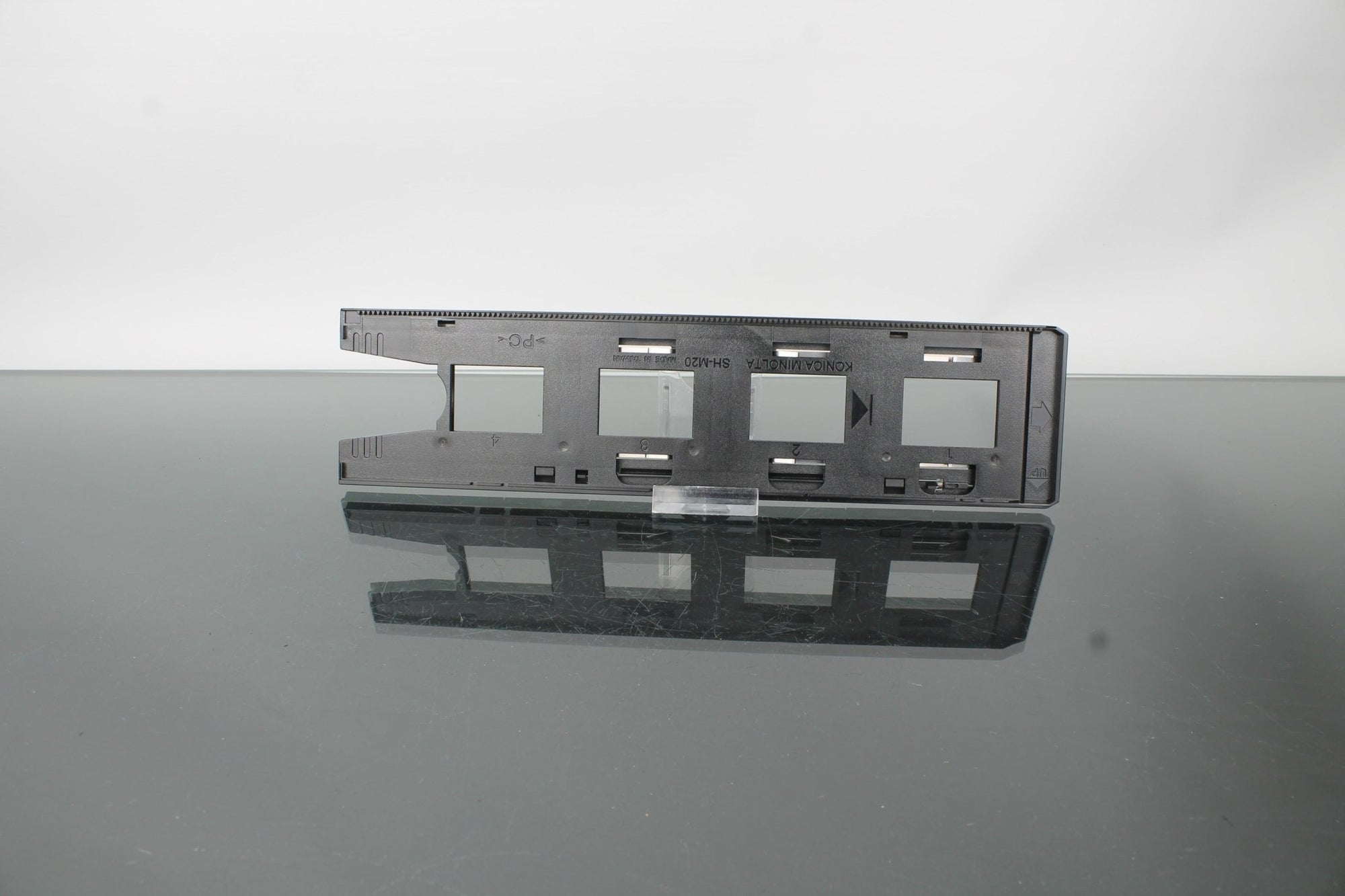 Minolta Konica SH - M20 - Dutch|Thrift