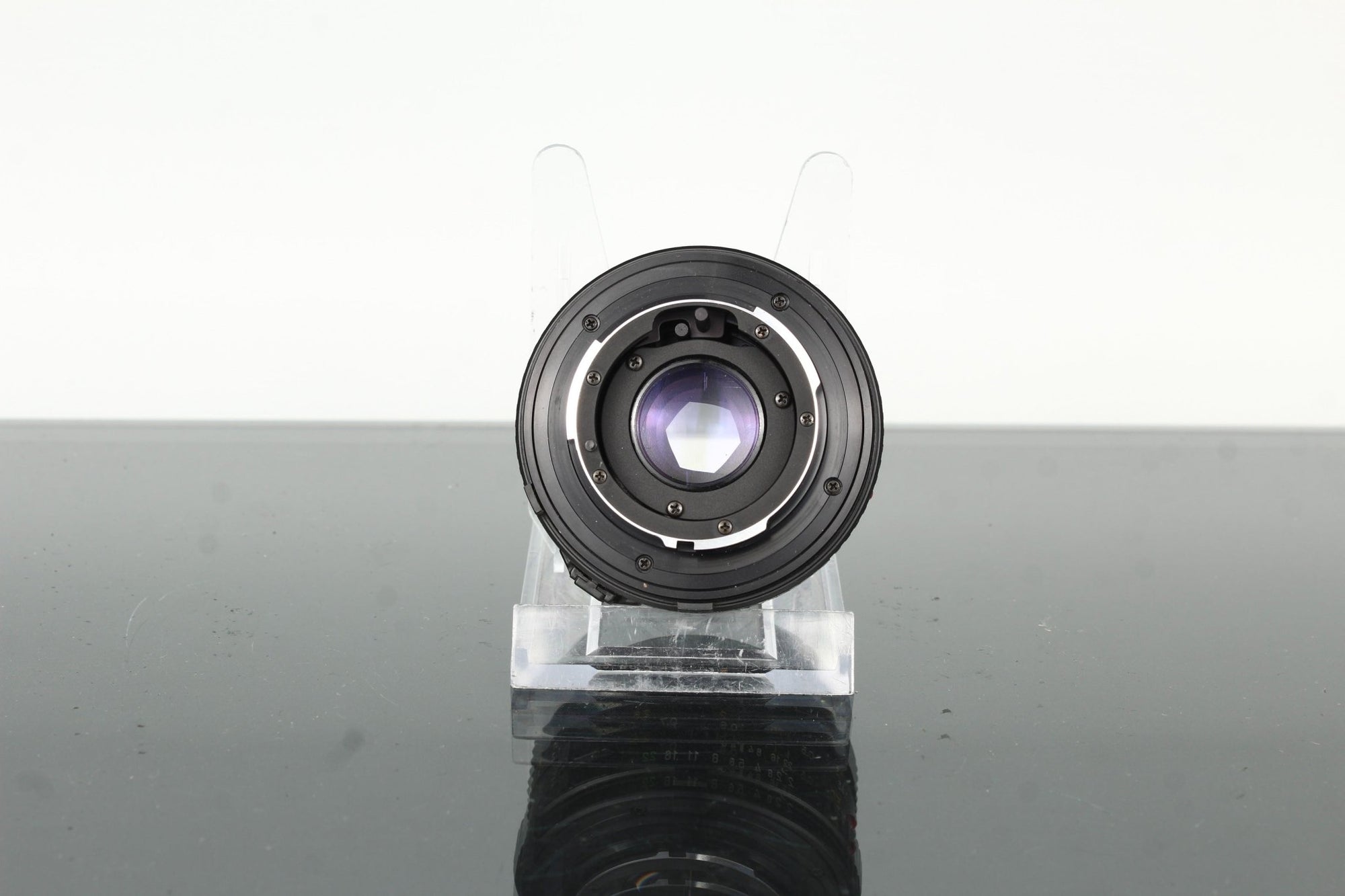 Minolta MD 50mm f/2 - Dutch|Thrift