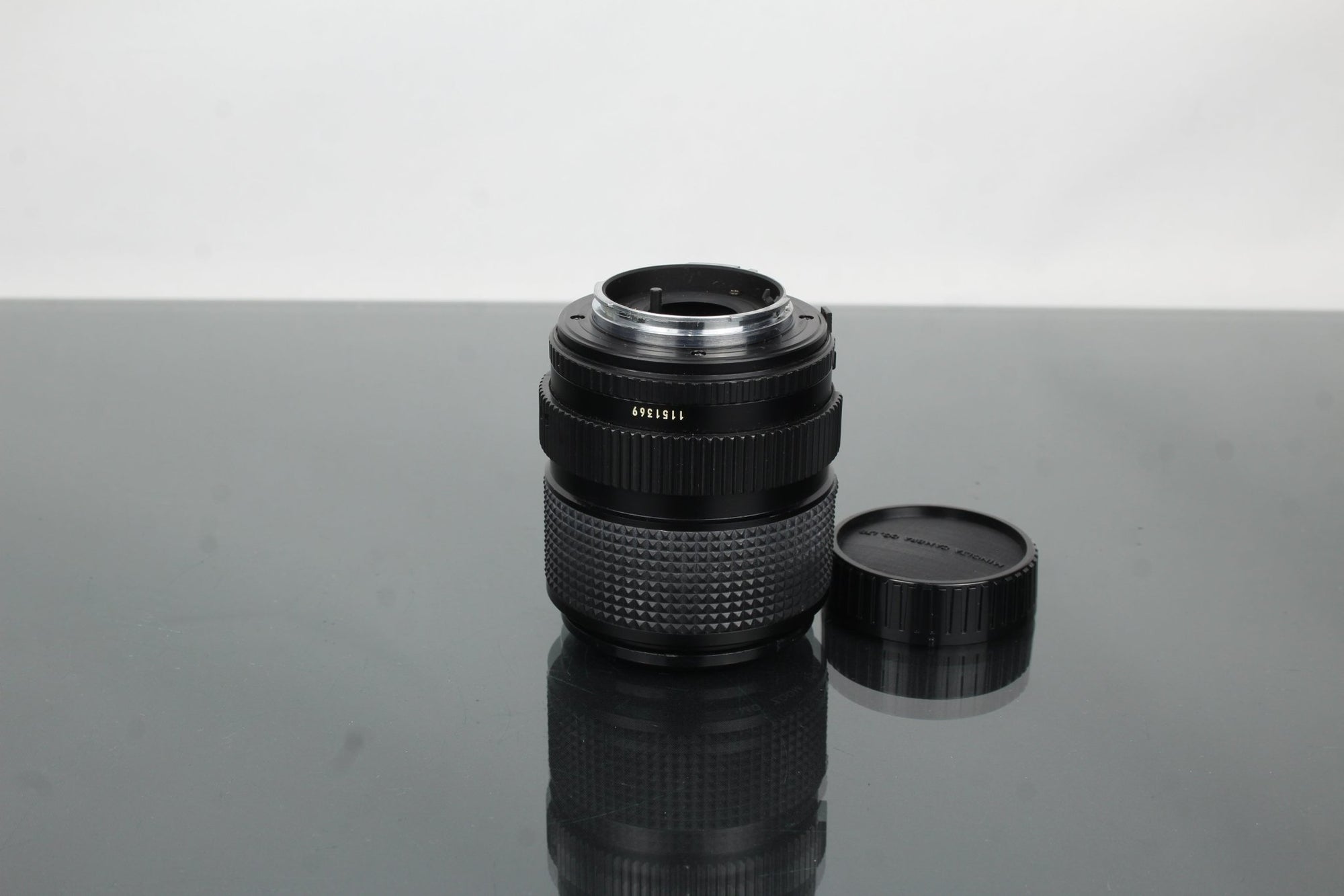 Minolta MD Zoom 35 - 70mm 1:3.5 Minolta MD Mount - Dutch|Thrift