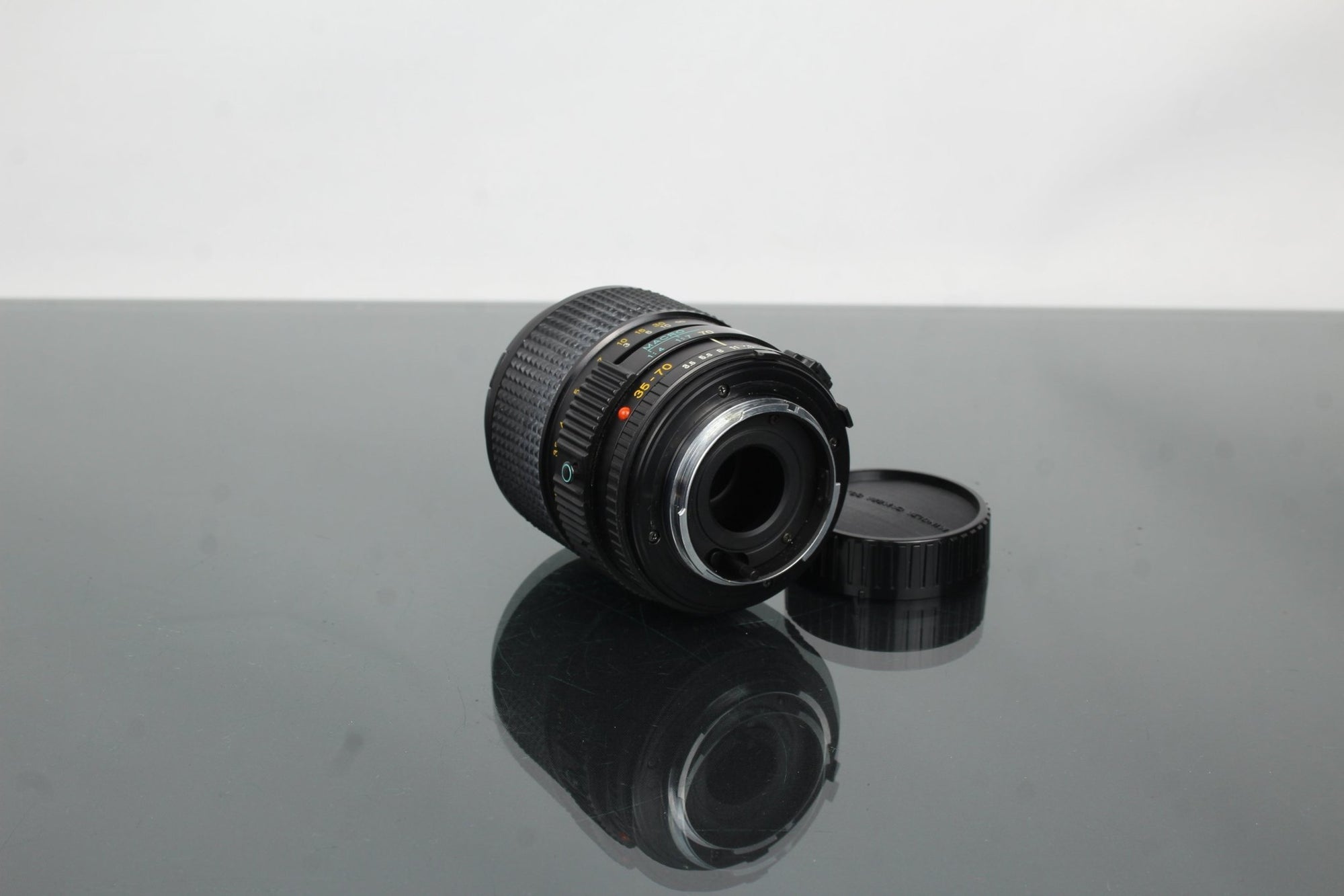 Minolta MD Zoom 35 - 70mm 1:3.5 Minolta MD Mount - Dutch|Thrift