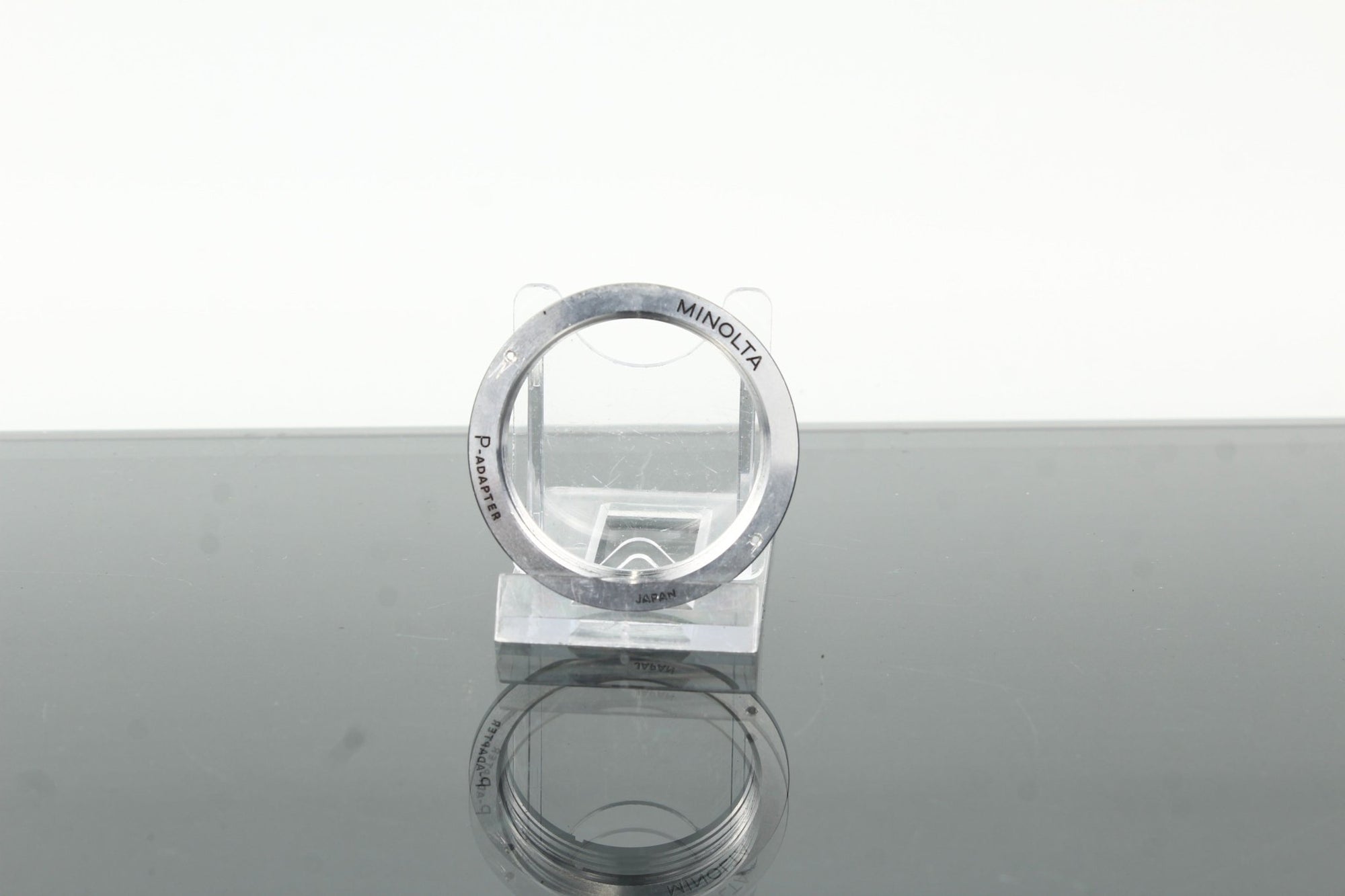 Minolta P - Adapter - Dutch|Thrift
