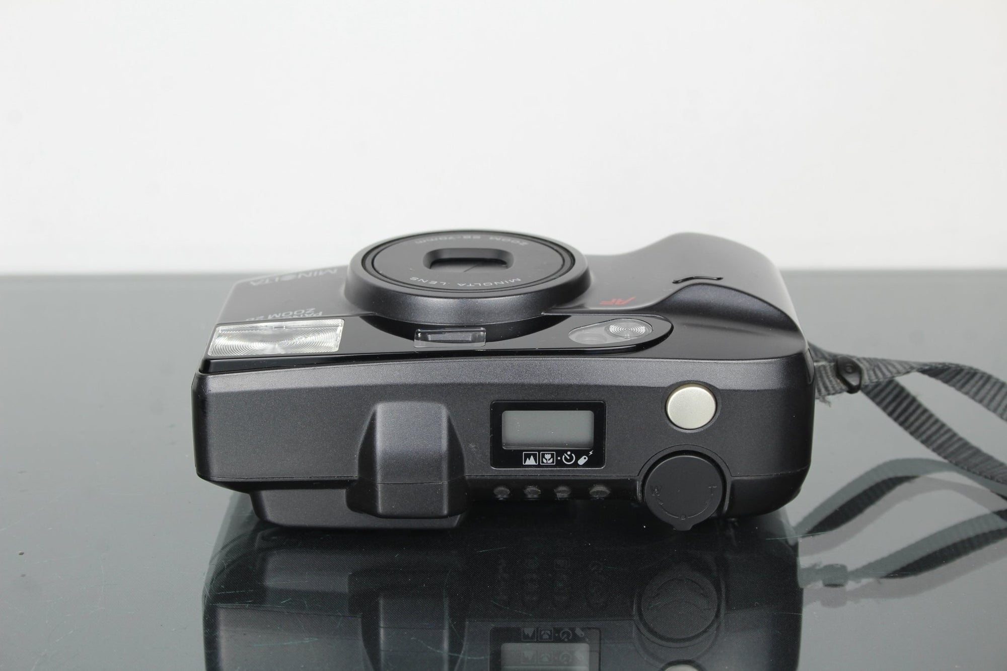 Minolta Panorama Zoom 28 AF - Dutch|Thrift