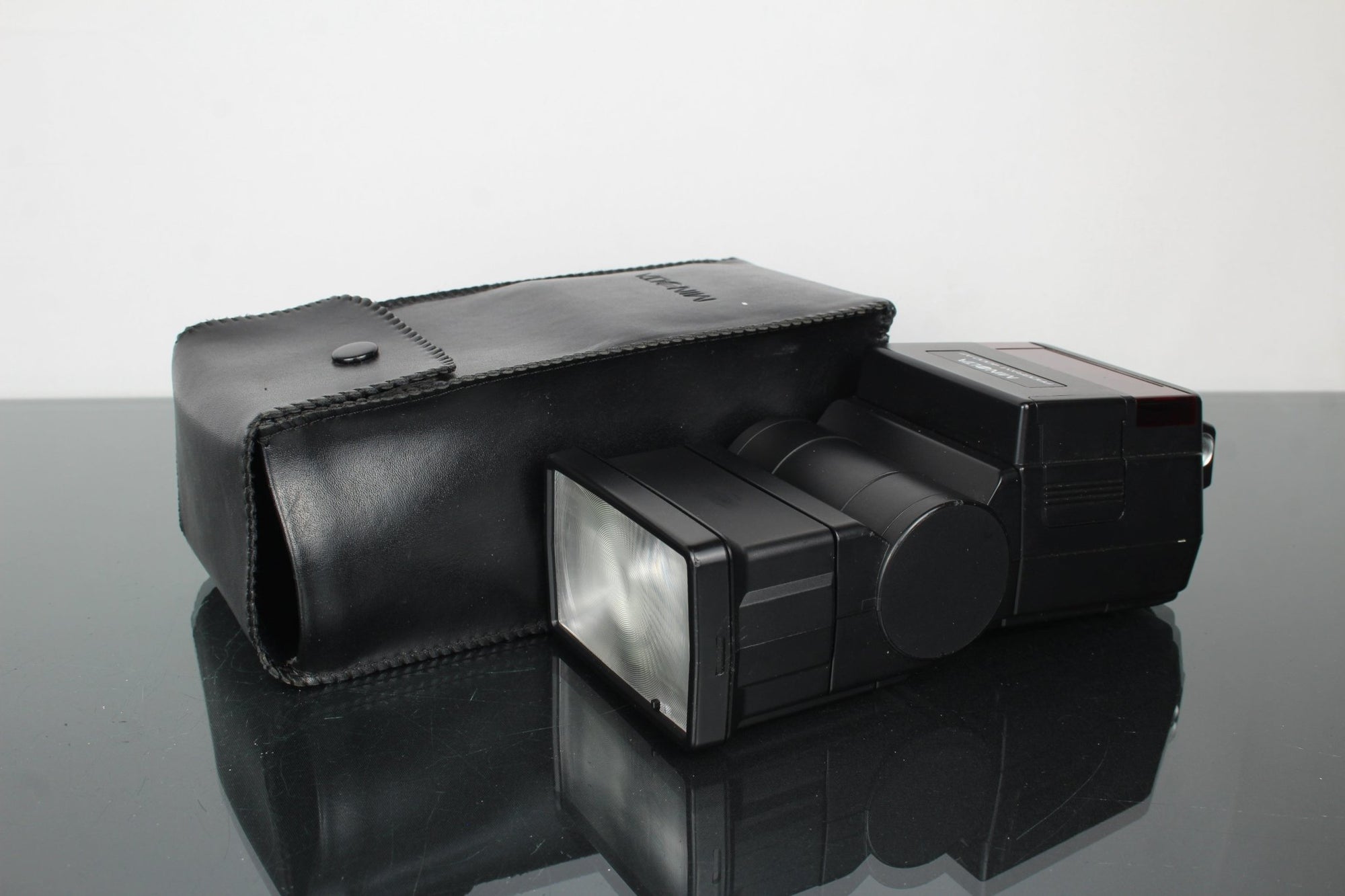 Minolta Program 4000 AF - Dutch|Thrift