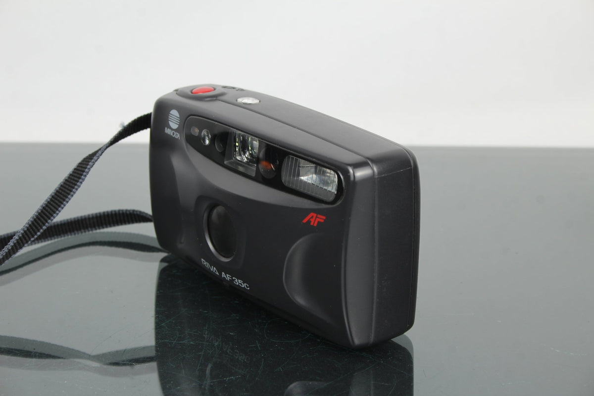 Minolta Riva AF35C - Dutch|Thrift
