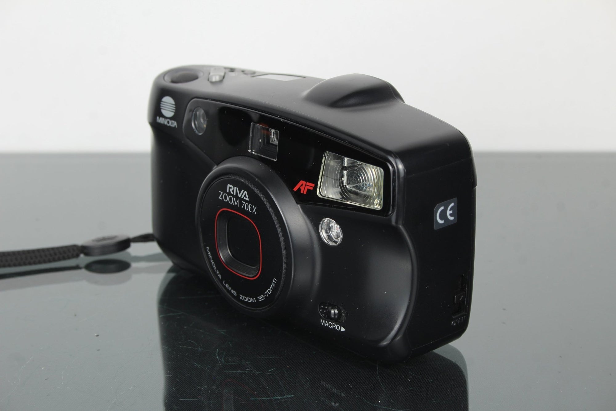 Minolta Riva Zoom 70 EX - Dutch|Thrift