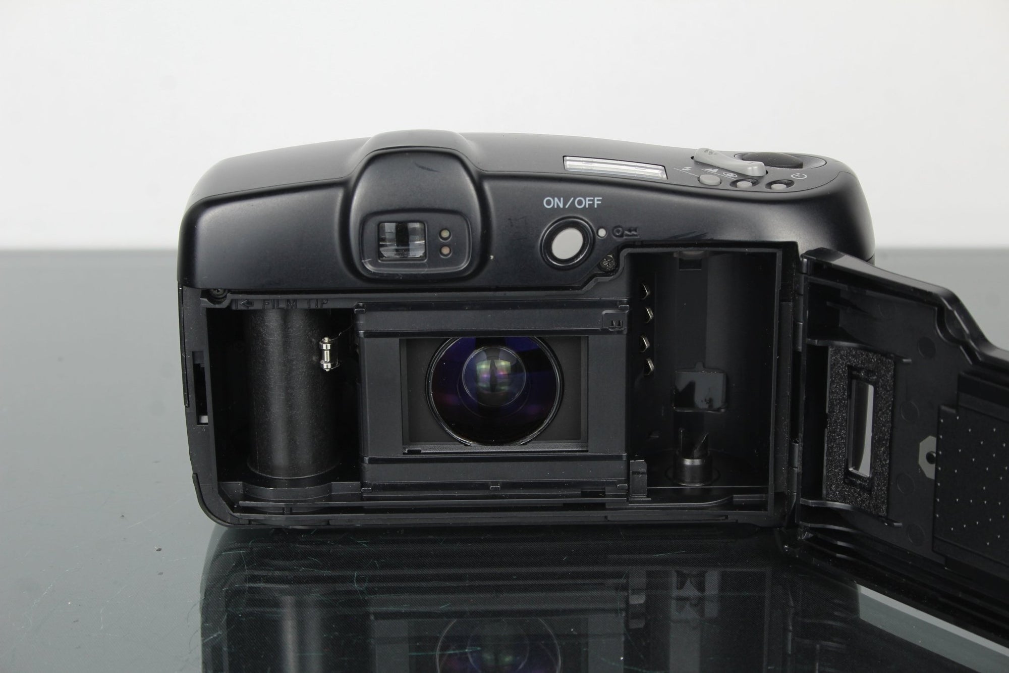 Minolta Riva Zoom 70 EX - Dutch|Thrift