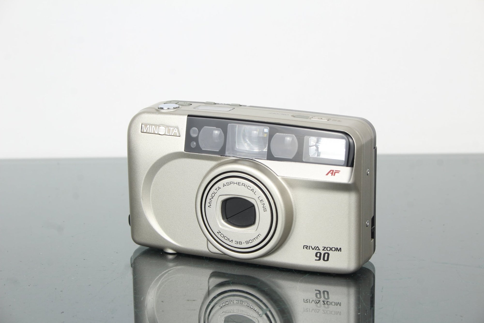 Minolta Riva Zoom 90 - Dutch|Thrift