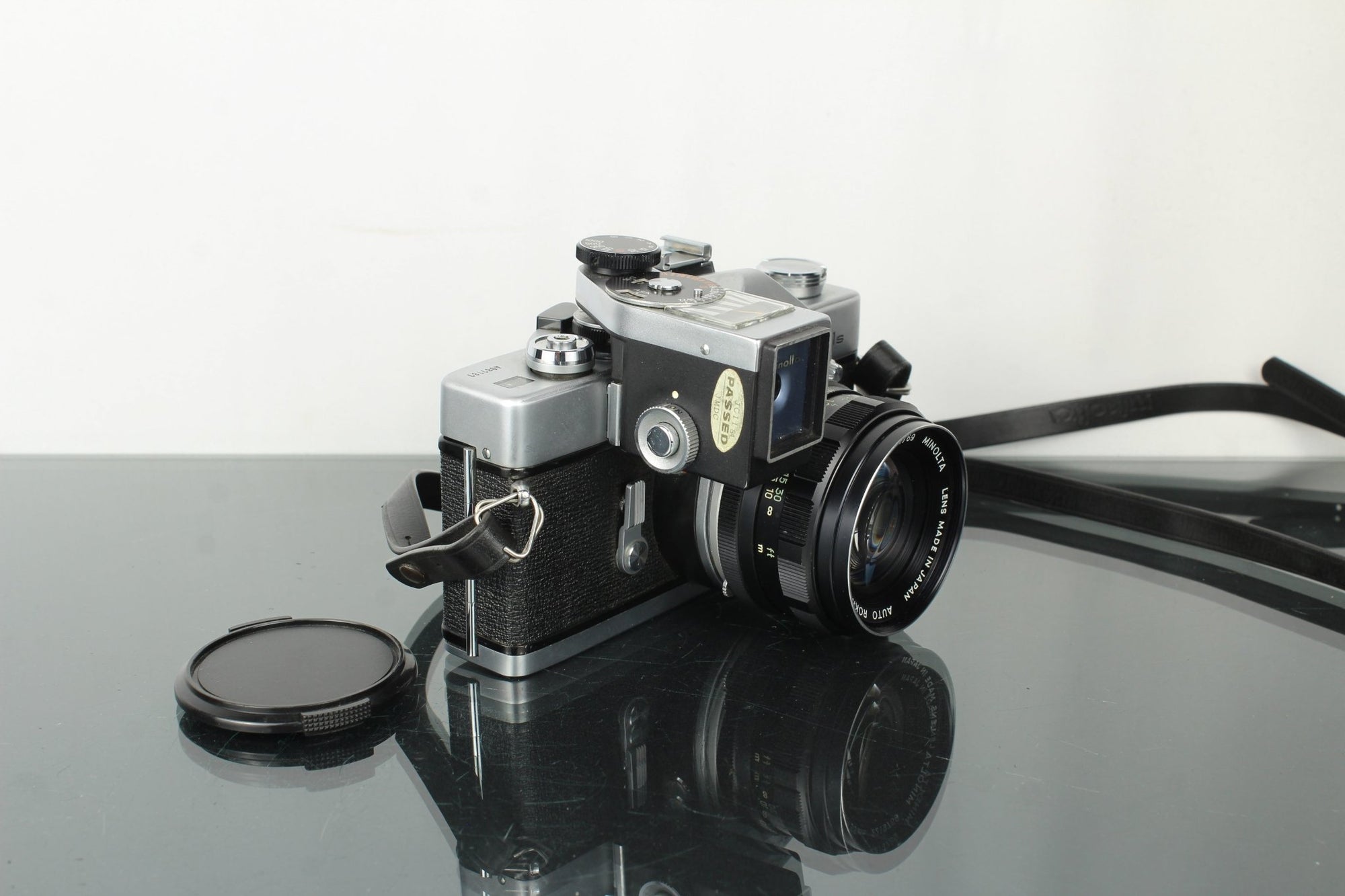 Minolta SR - 1S + Minolta Auto Rokkor - PF 55mm f/2 - Dutch|Thrift