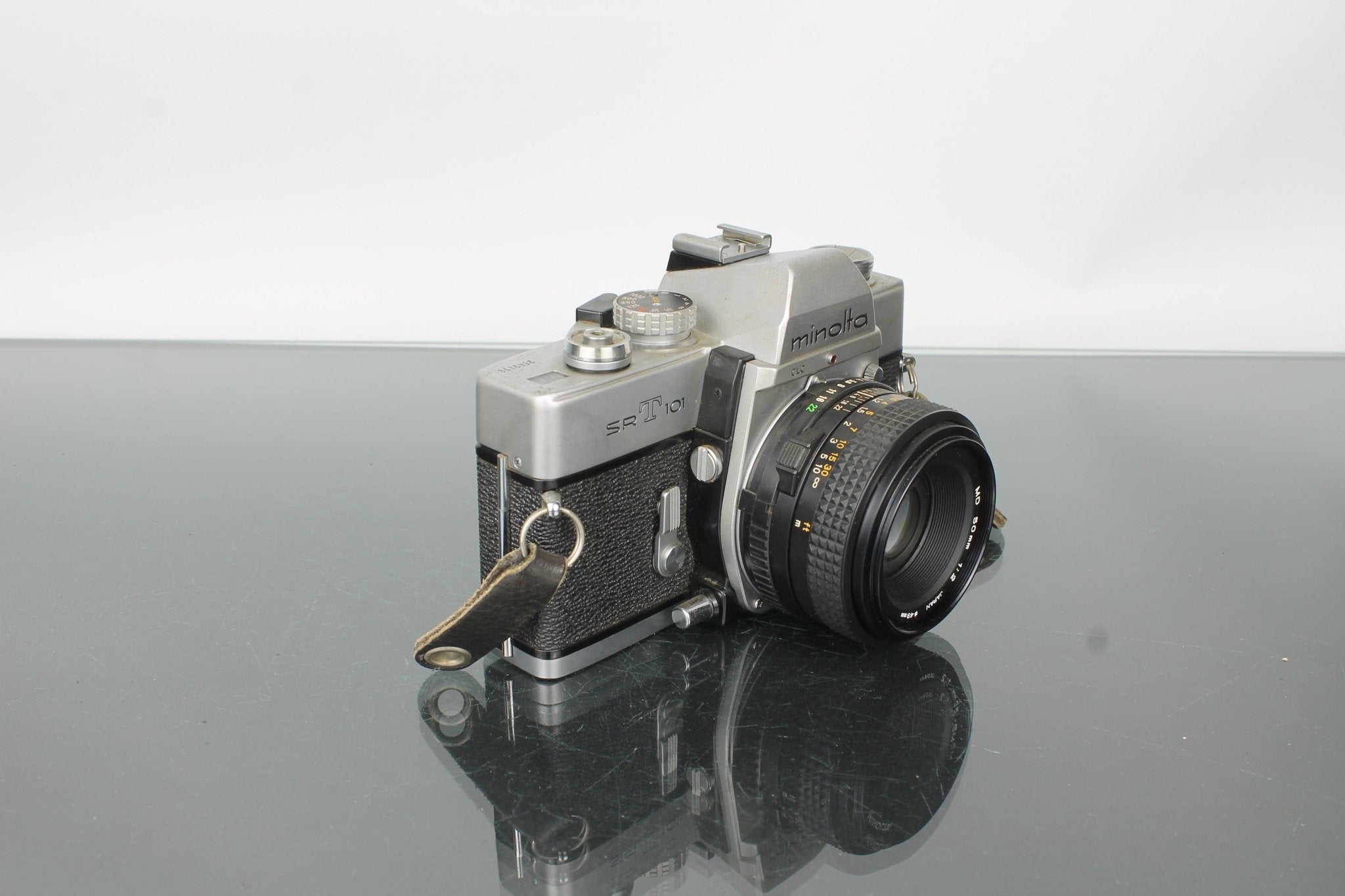 ジャンク　Minolta SR-T 101 フィルムカメラセット №082 MINOLTA SRT101 メルカリジャンク開封と使い方のご紹介 - YouTube