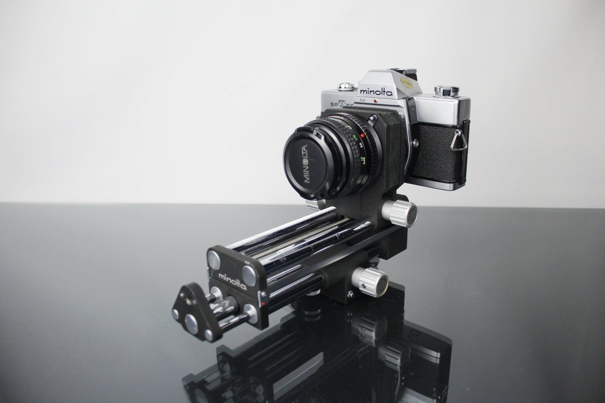 Minolta SRT 100X + 50mm 1.7 Minolta MD lens - Dutch|Thrift