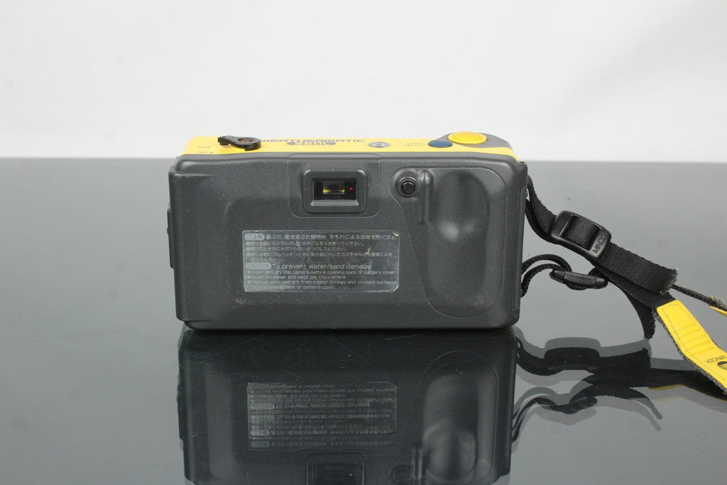 Minolta Weathermatic 35DL - Dutch|Thrift