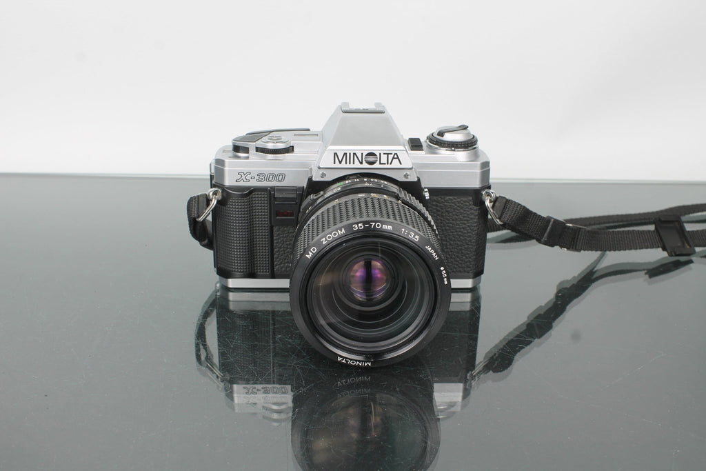 Minolta X - 300 - Dutch|Thrift