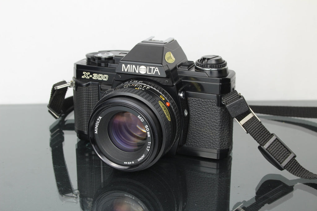 Minolta X - 300 + 50mm 1.7 Minolta MD lens - Dutch|Thrift