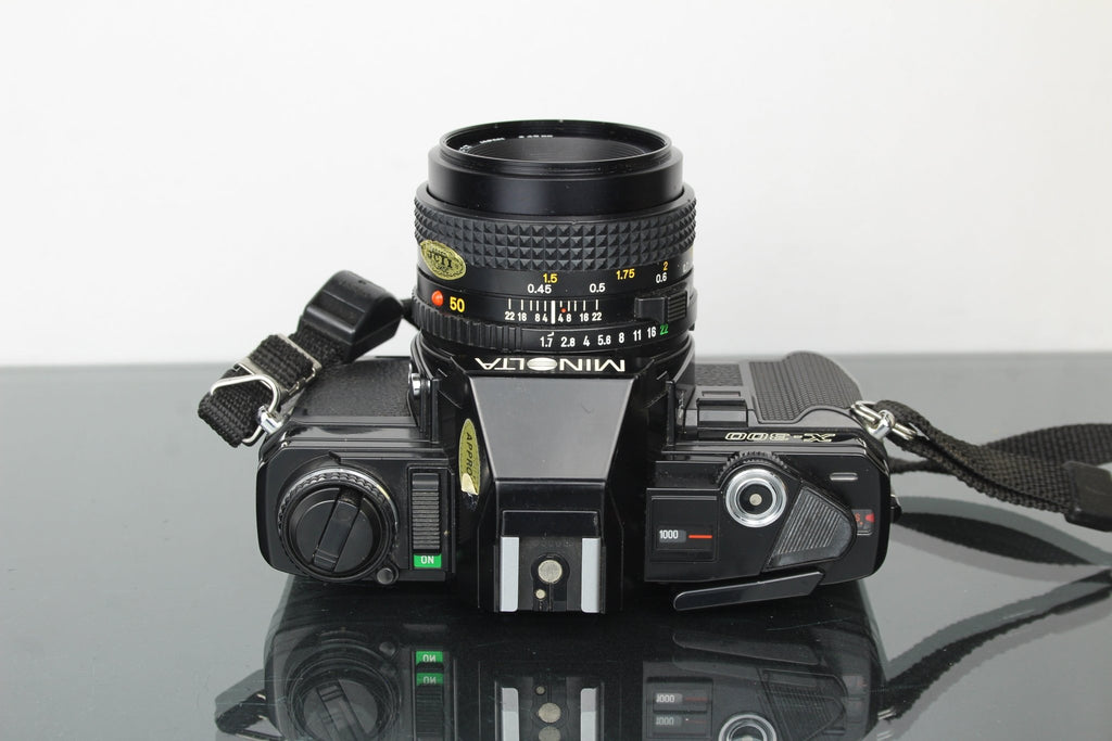 Minolta X - 300 + 50mm 1.7 Minolta MD lens - Dutch|Thrift