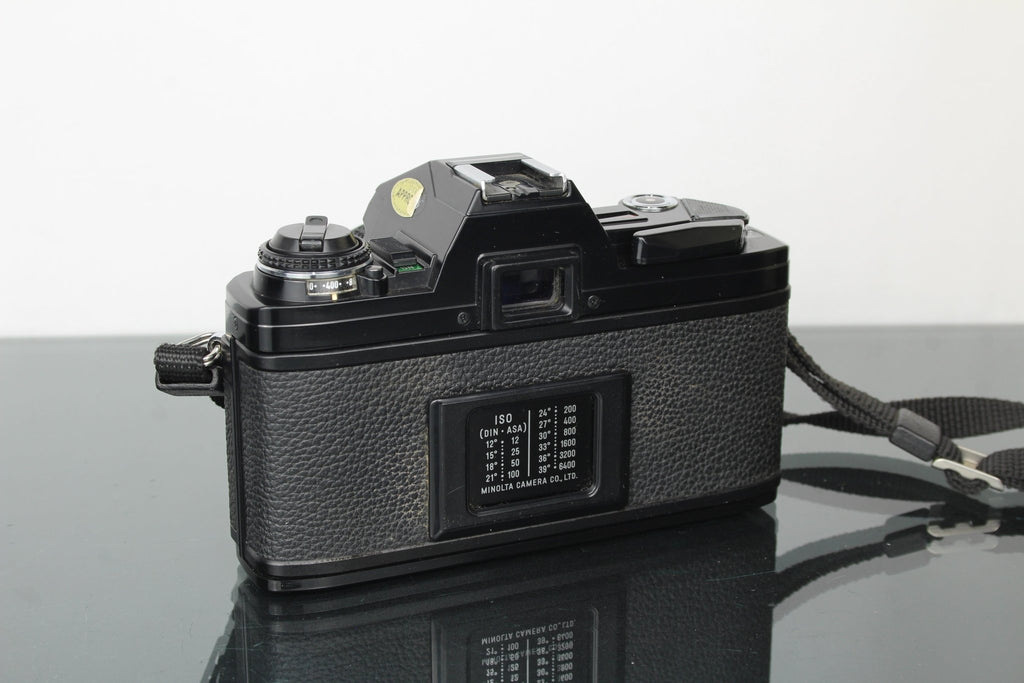 Minolta X - 300 + 50mm 1.7 Minolta MD lens - Dutch|Thrift