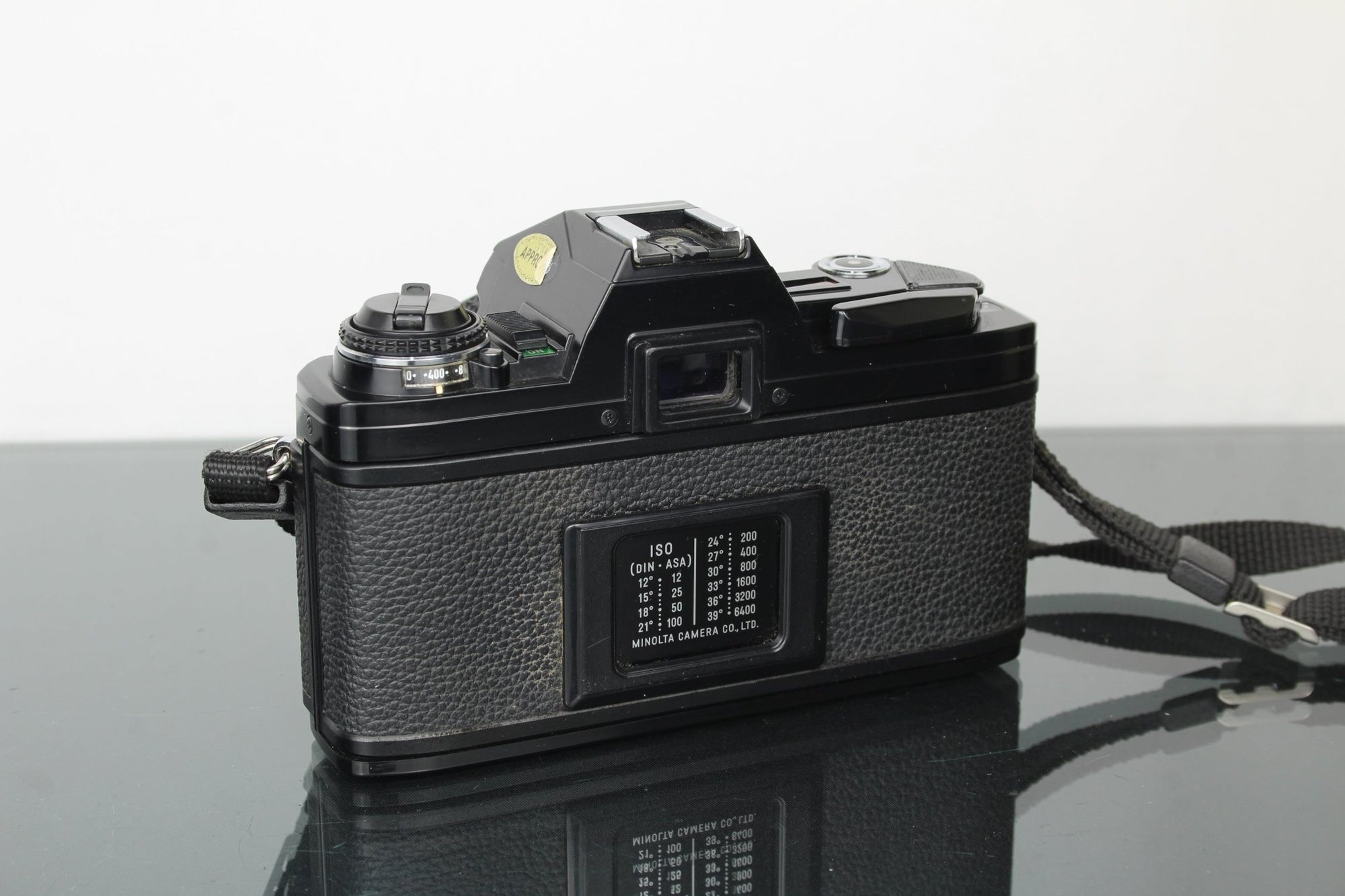 Minolta X - 300 + 50mm 1.7 Minolta MD lens - Dutch|Thrift