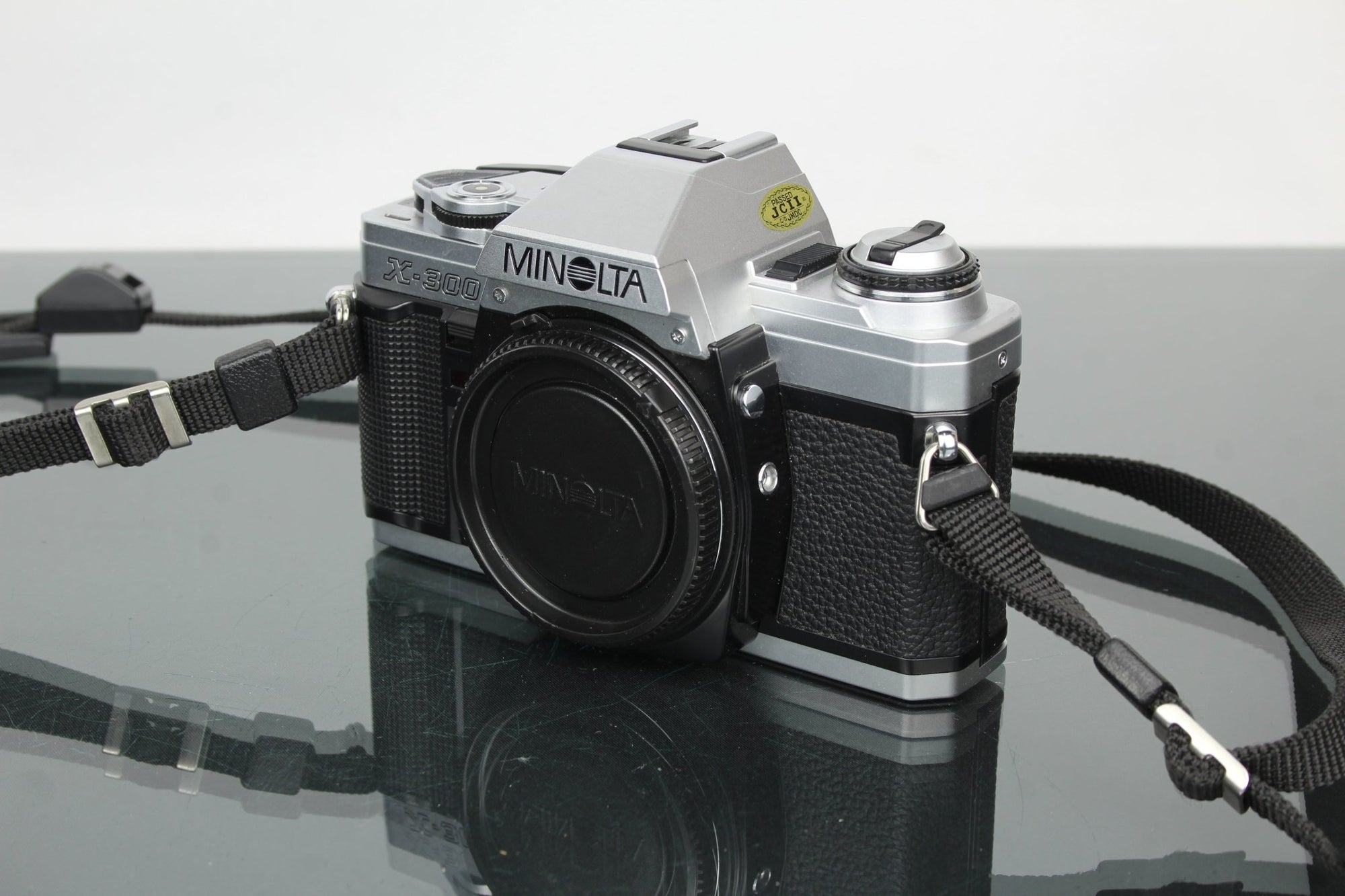 Minolta X - 300 - Dutch|Thrift