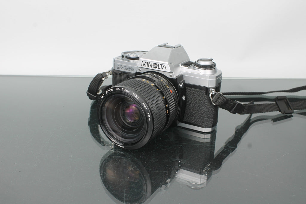Minolta X - 300 - Dutch|Thrift