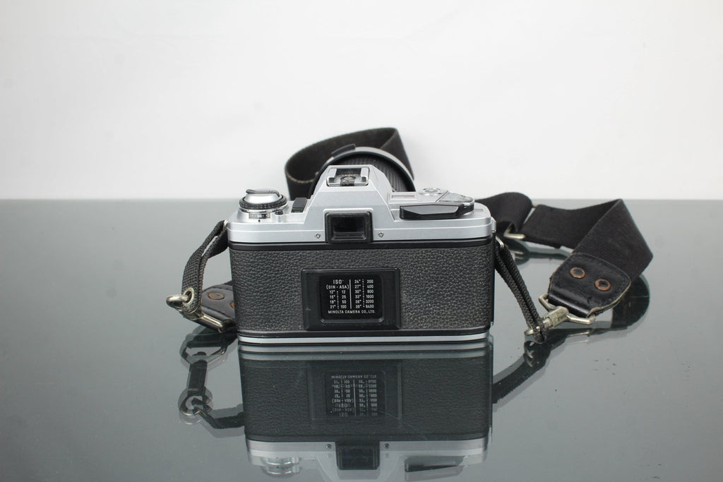 Minolta X - 300 + MD 35 - 135mm 1:3.5 - 4.5 lens - Dutch|Thrift