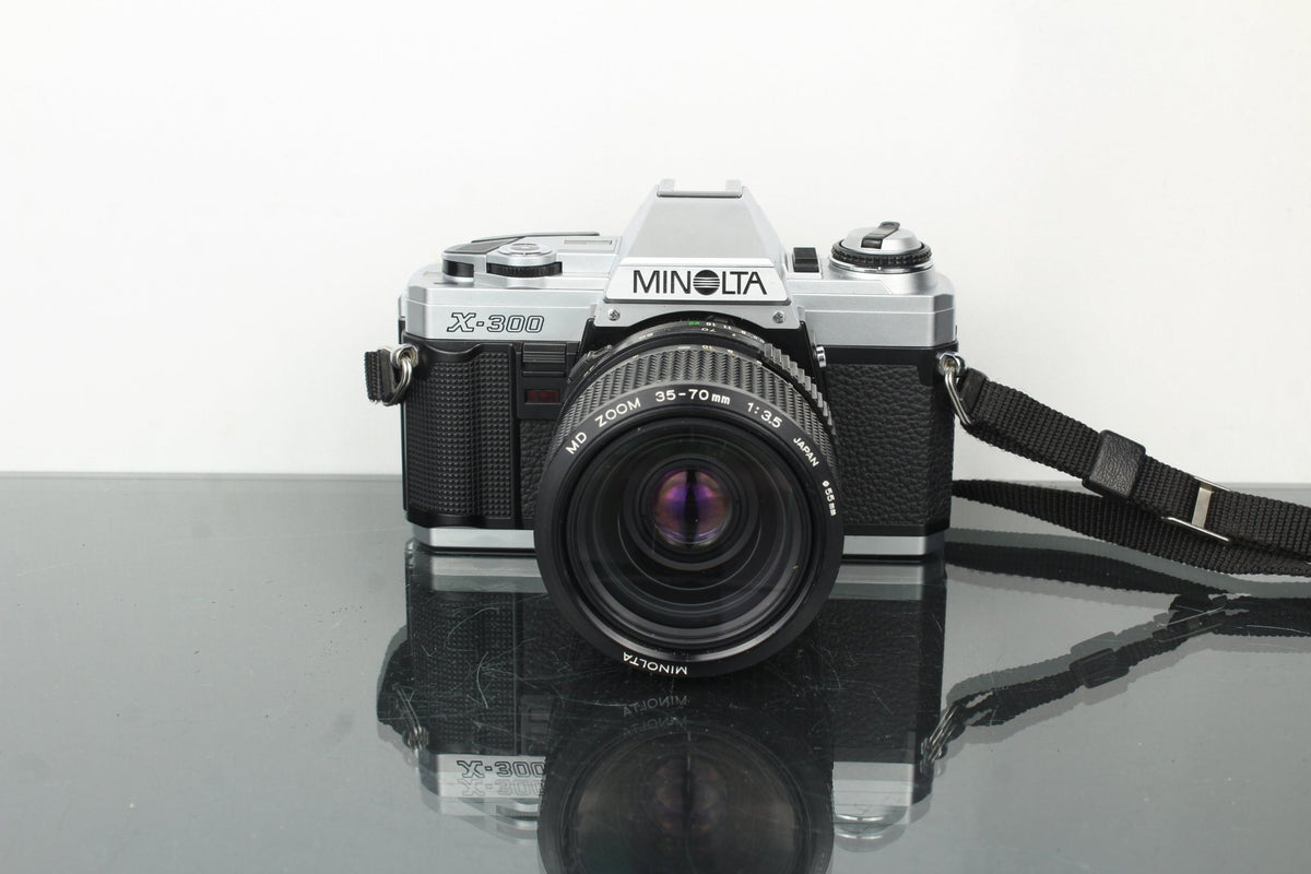 Minolta X - 300 + Minolta MD 35 - 70mm 1:3.5 lens - Dutch|Thrift