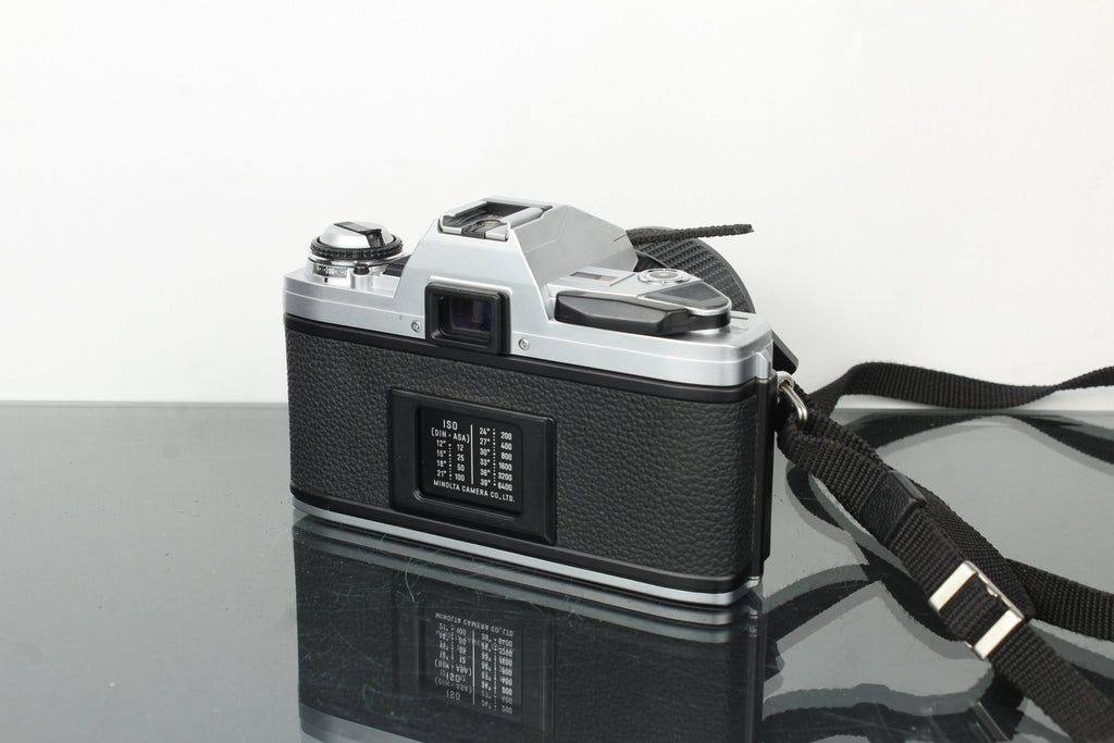 Minolta X - 300 + Minolta MD 35 - 70mm 1:3.5 lens - Dutch|Thrift