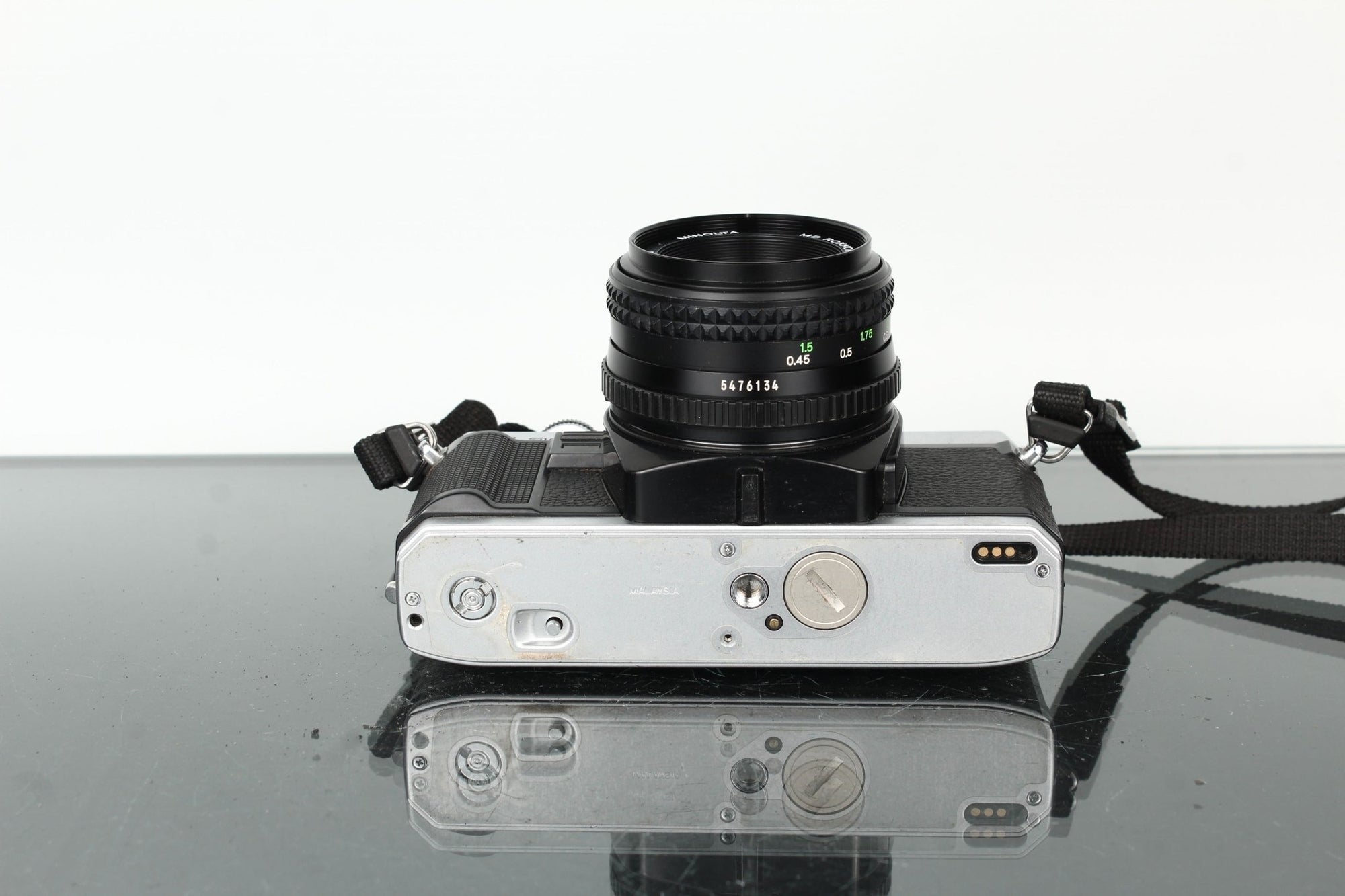 Minolta X - 300 + Minolta Rokkor 50mm f/1.7 - Dutch|Thrift