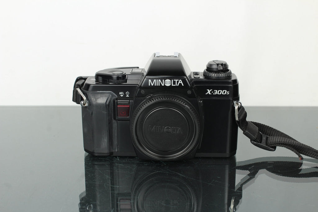Minolta X - 300s Boxed - Dutch|Thrift
