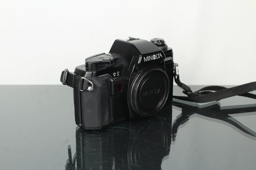 Minolta X - 300s Boxed - Dutch|Thrift