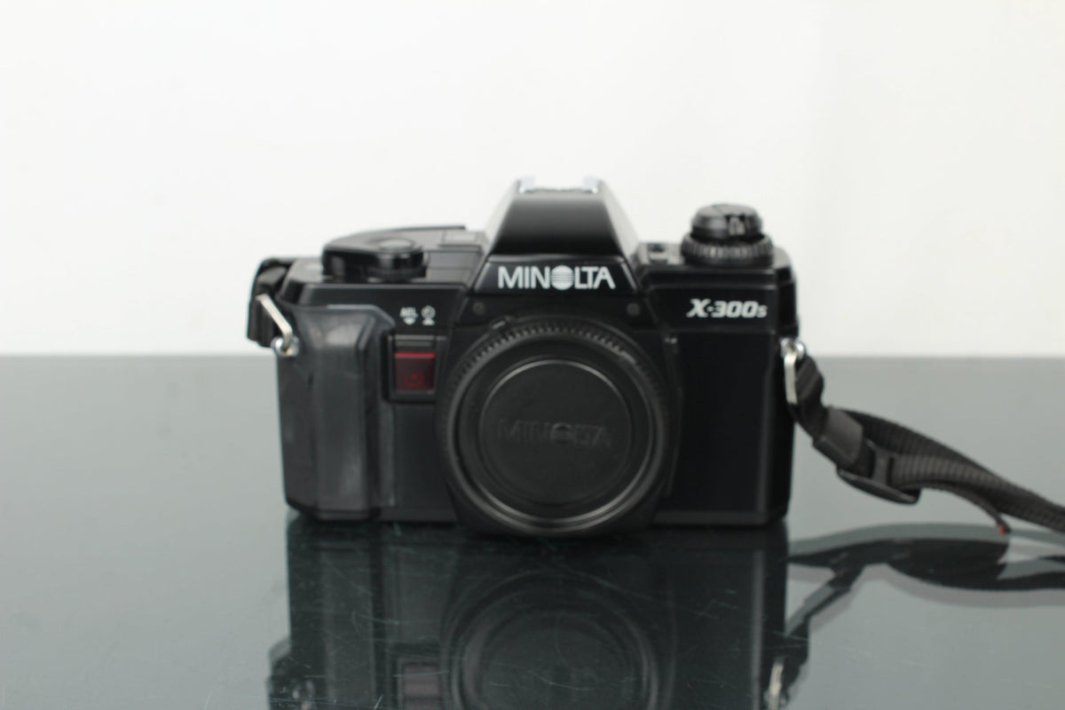 Minolta X - 300s Boxed - Dutch|Thrift