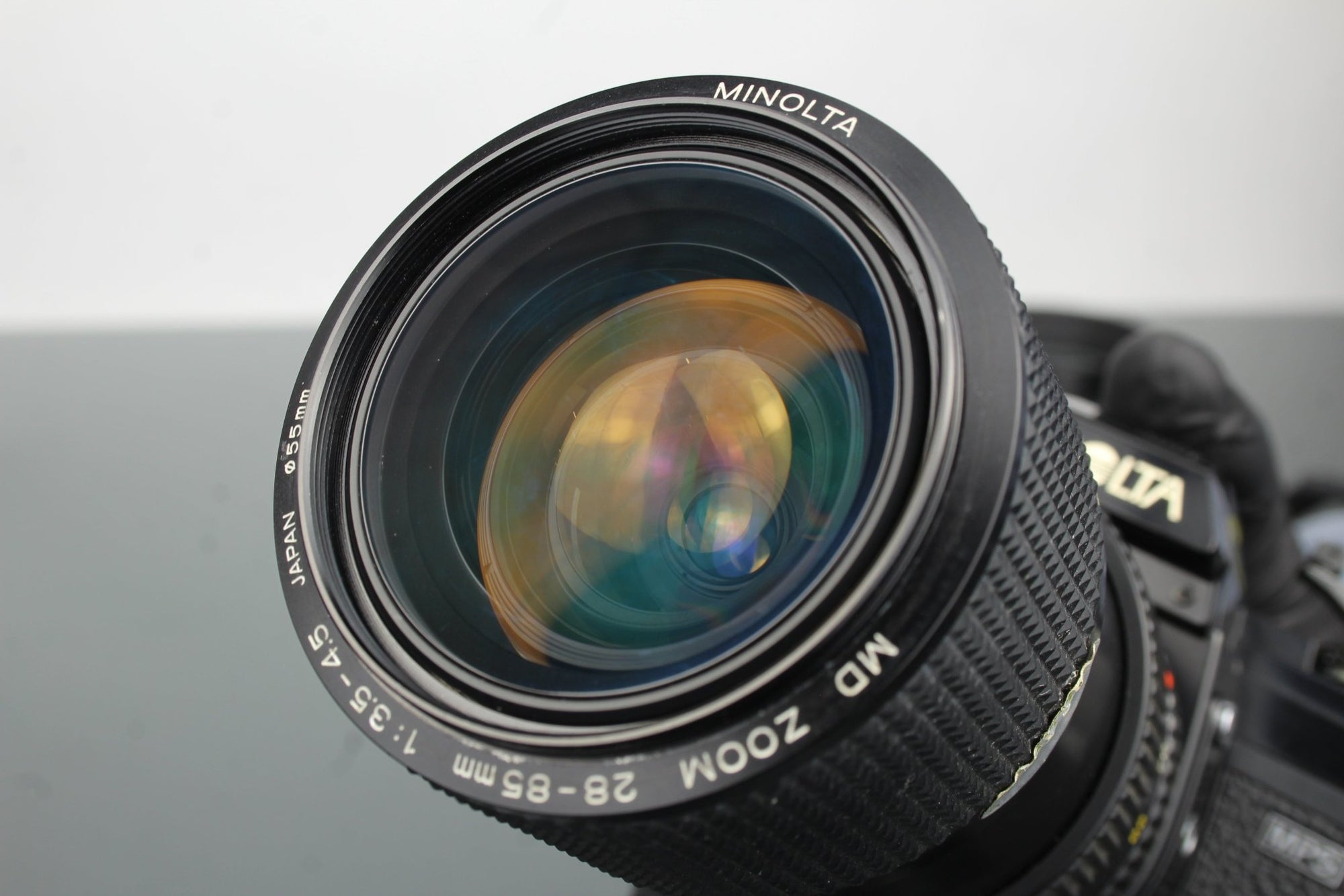 Minolta X - 700 + MD 28 - 85mm f/3.5 - 4.5 Minolta lens - Dutch|Thrift