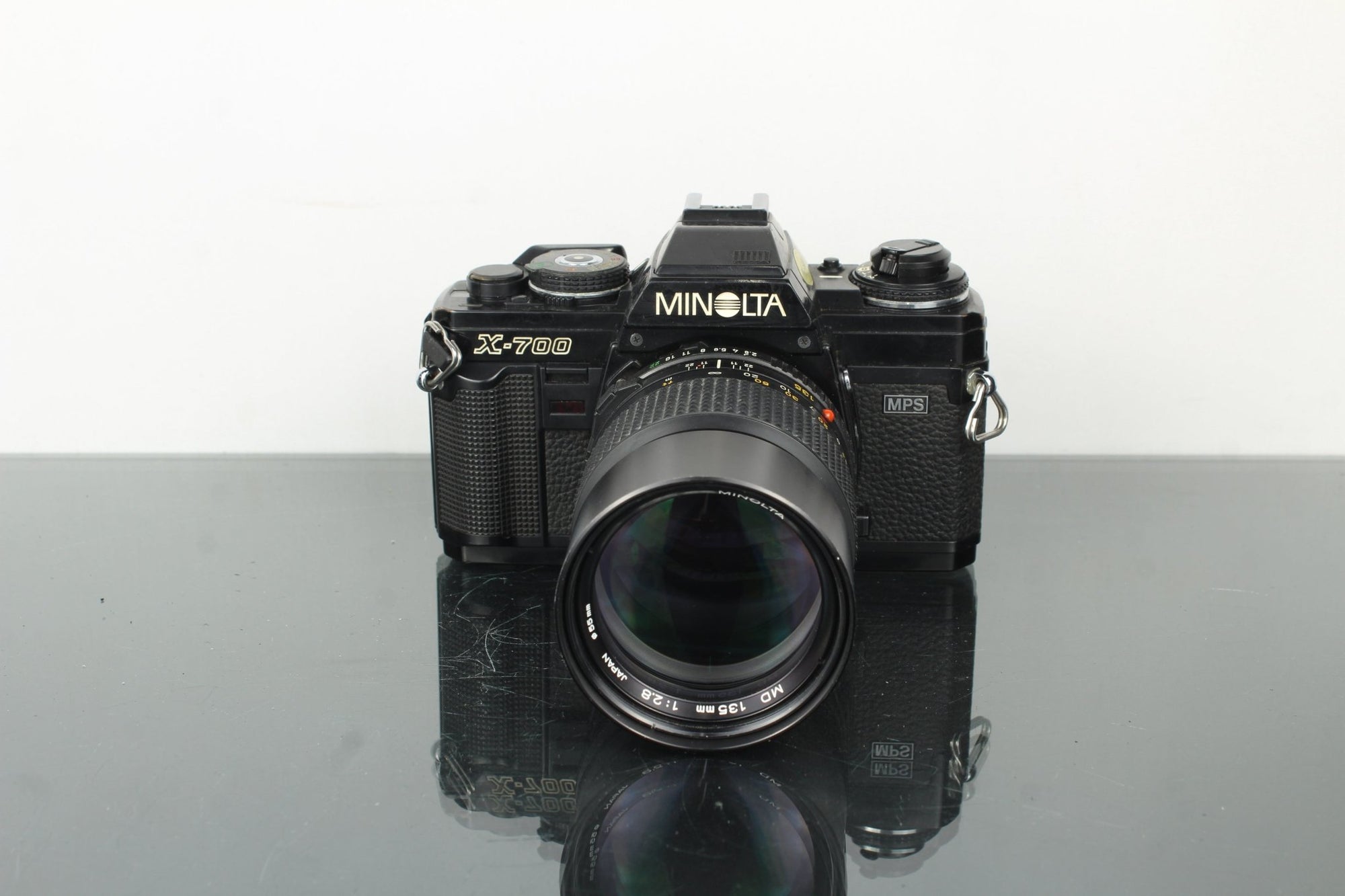 Minolta X - 700 MPS + Minolta MD 135mm 1:2.8 lens - Dutch|Thrift
