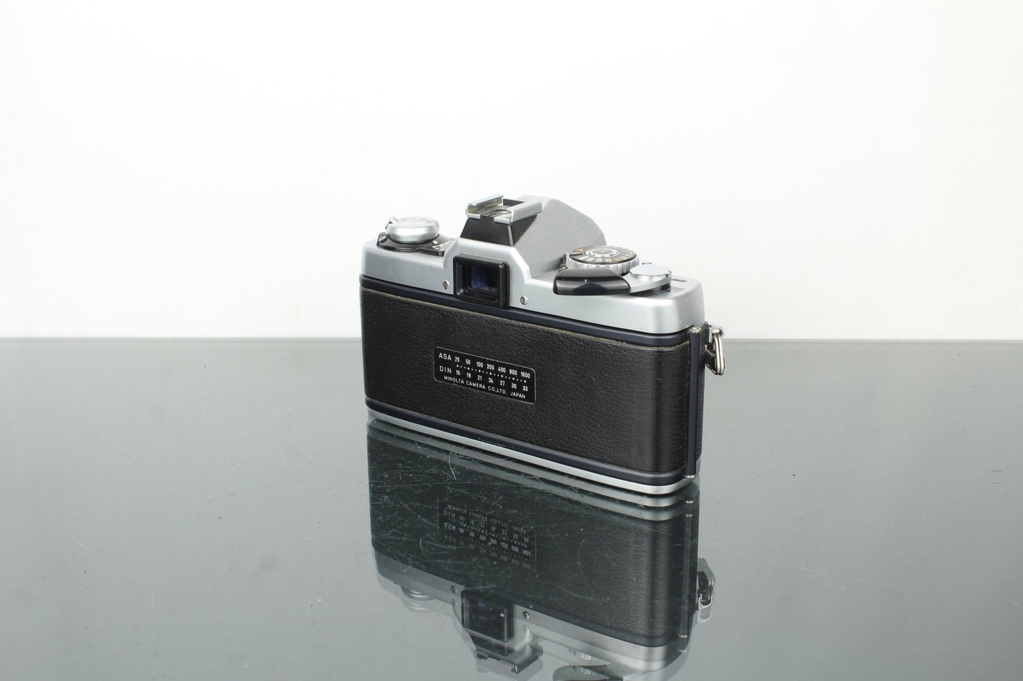 Minolta XG - 1 - Dutch|Thrift