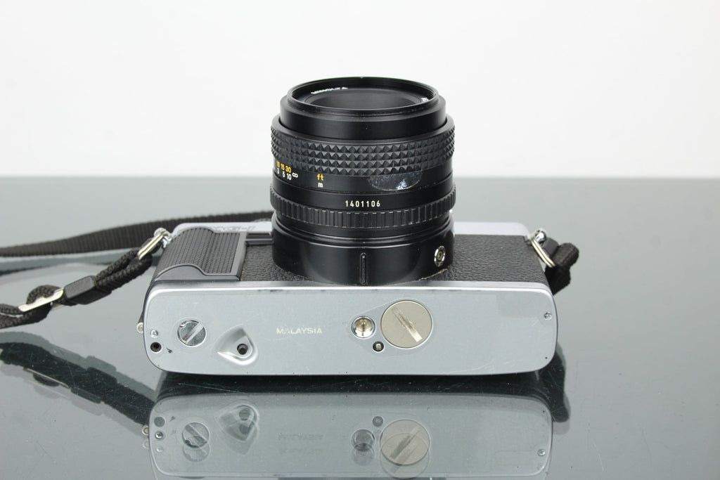 Minolta XG - 1 + 50mm 1:2 MD lens - Dutch|Thrift