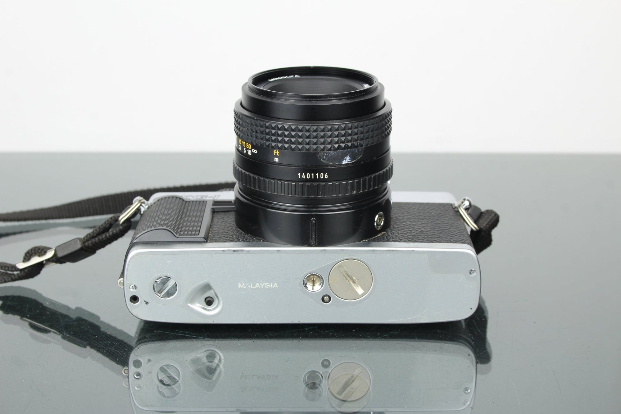 Minolta XG - 1 + 50mm 1:2 MD lens - Dutch|Thrift