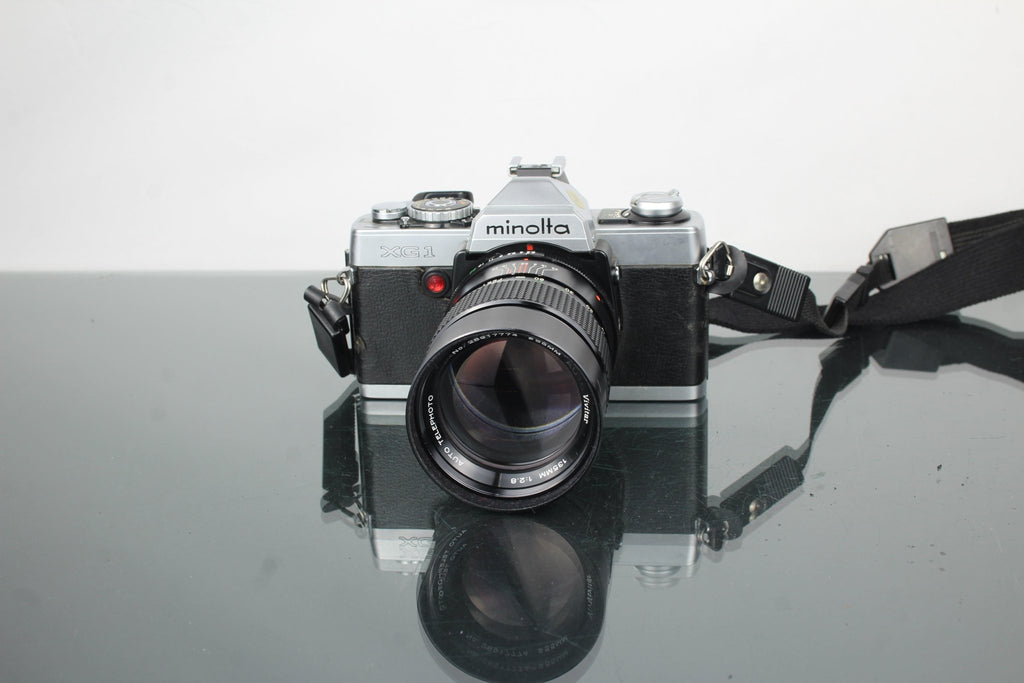 Minolta XG 1 + Vivitar 135mm f/2.8 lens - Dutch|Thrift