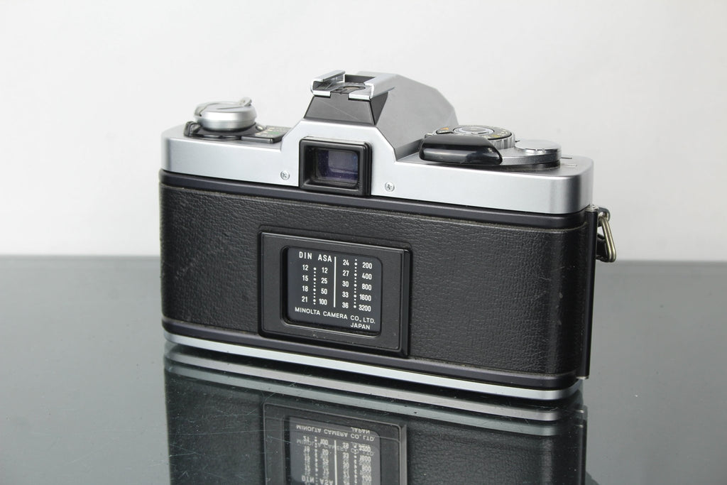 Minolta XG - 9 + 50mm 1.7 MD lens - Dutch|Thrift