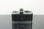 Minolta XG 9 + Minolta MD 28 - 70mm 1:3.5 - 4.8 lens - Dutch|Thrift