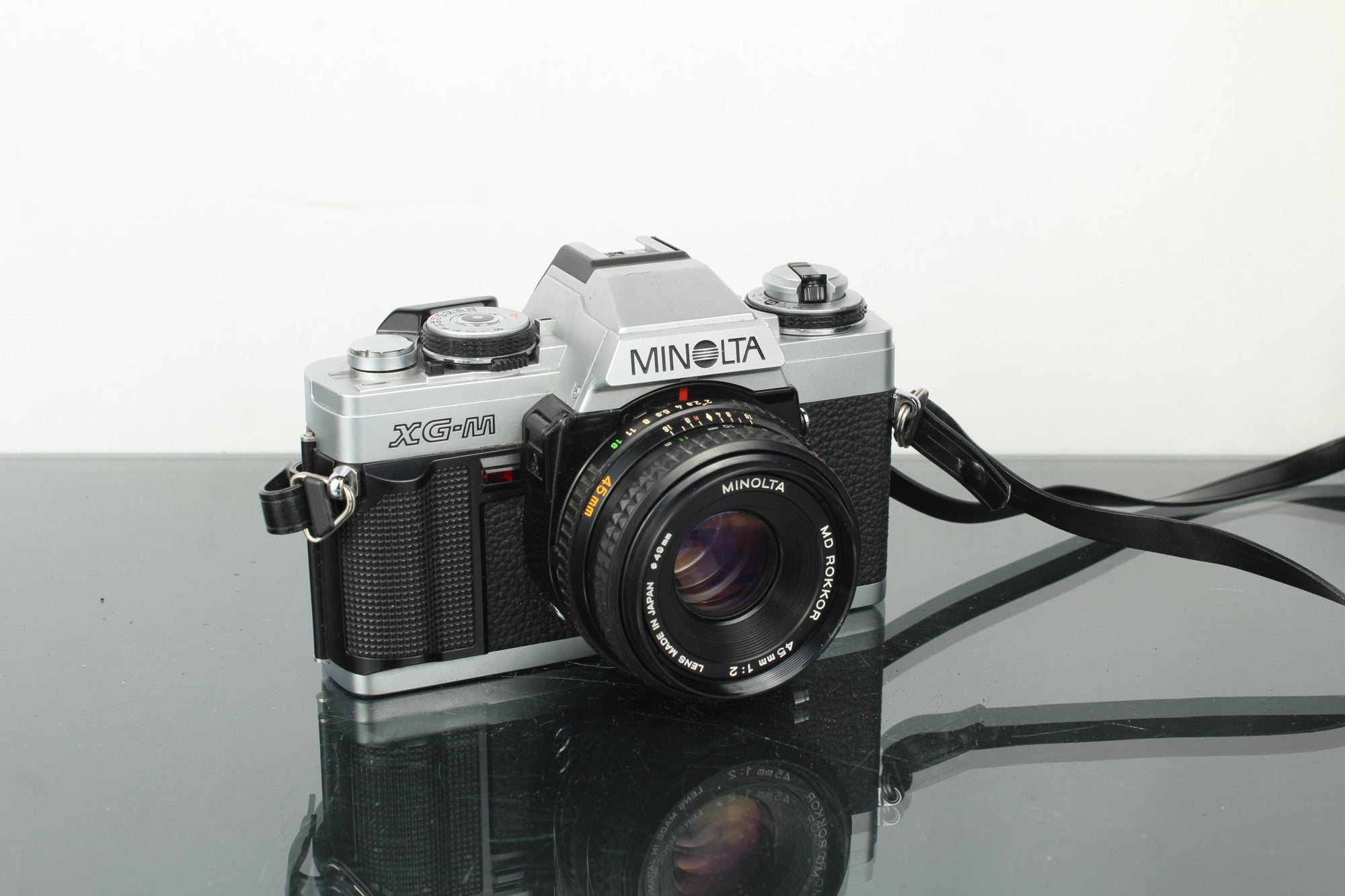 Minolta XG - M + 45mm 1:2 Minolta MD lens - Dutch|Thrift