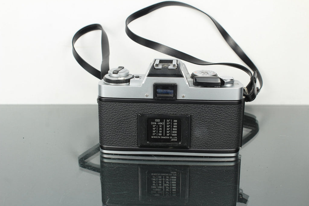 Minolta XG - M + 45mm 1:2 Minolta MD lens - Dutch|Thrift