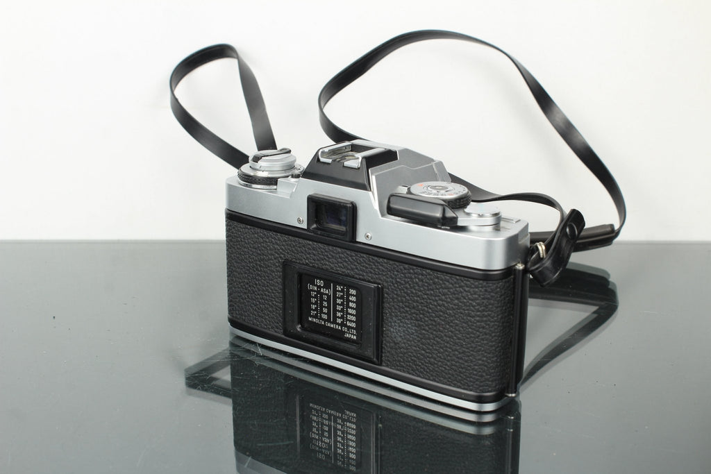 Minolta XG - M + 45mm 1:2 Minolta MD lens - Dutch|Thrift