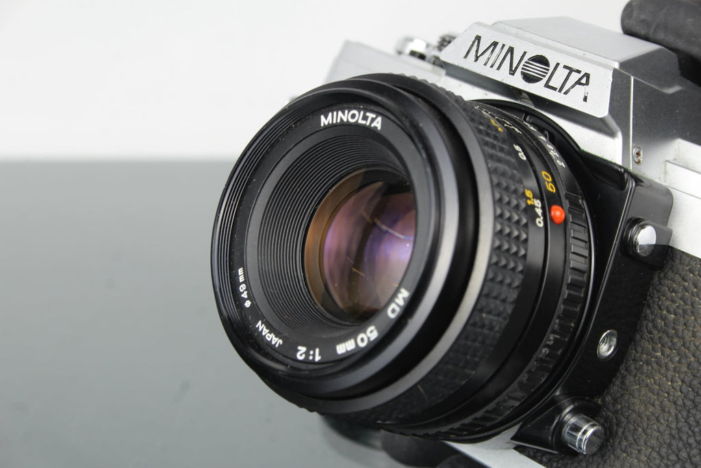 Minolta XG - M + 50mm 1:2 Minolta MD lens - Dutch|Thrift