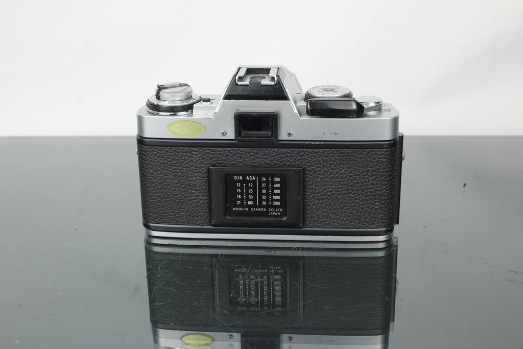 Minolta XG - M + 50mm 1:2 Minolta MD lens - Dutch|Thrift