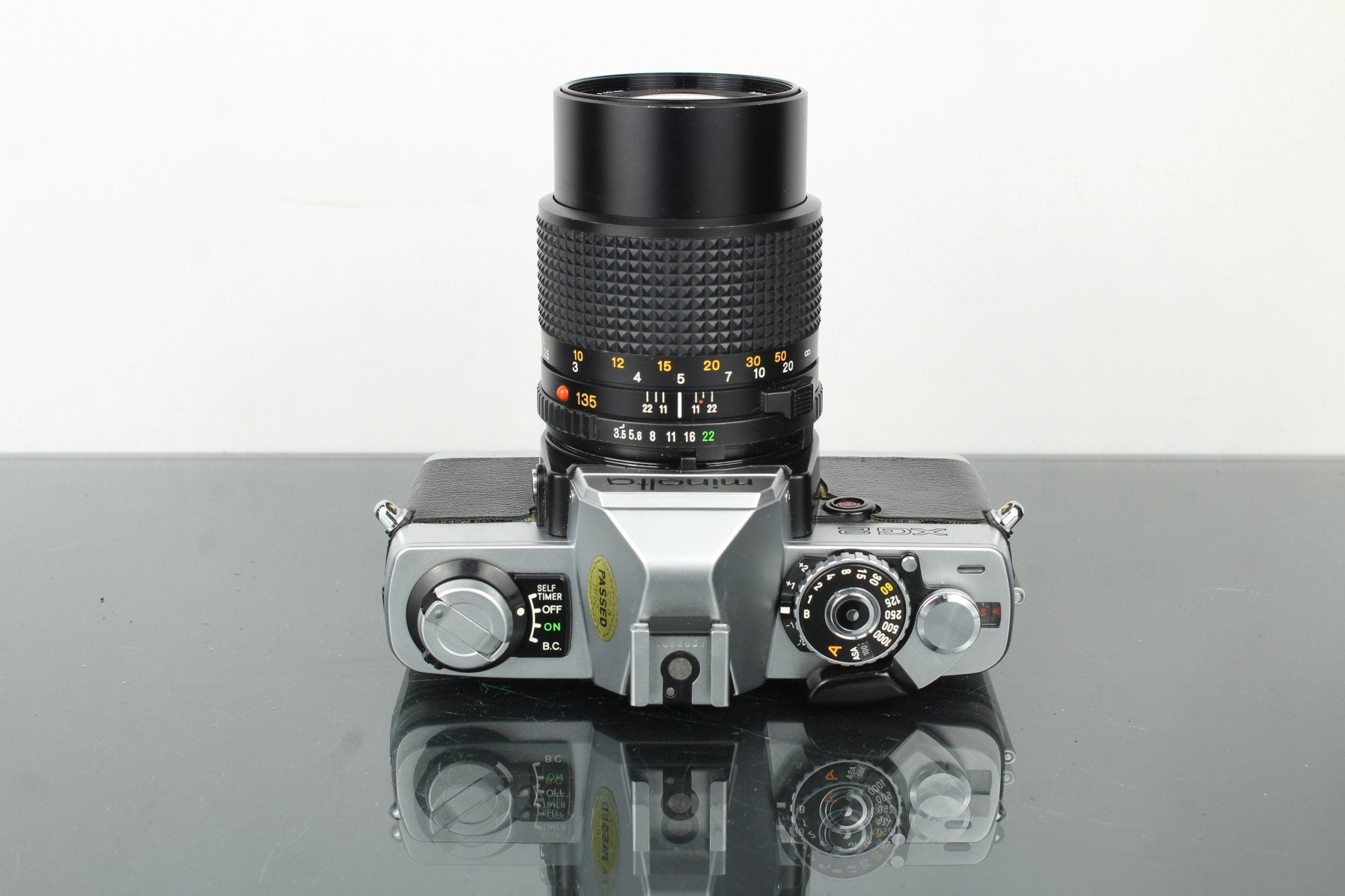 Minolta XG2 + Minolta MD 135mm 1:3.5 lens – Dutch|Thrift