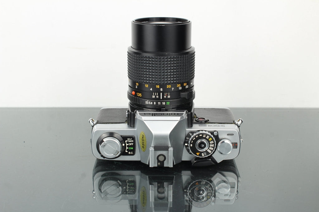 Minolta XG2 + Minolta MD 135mm 1:3.5 lens - Dutch|Thrift