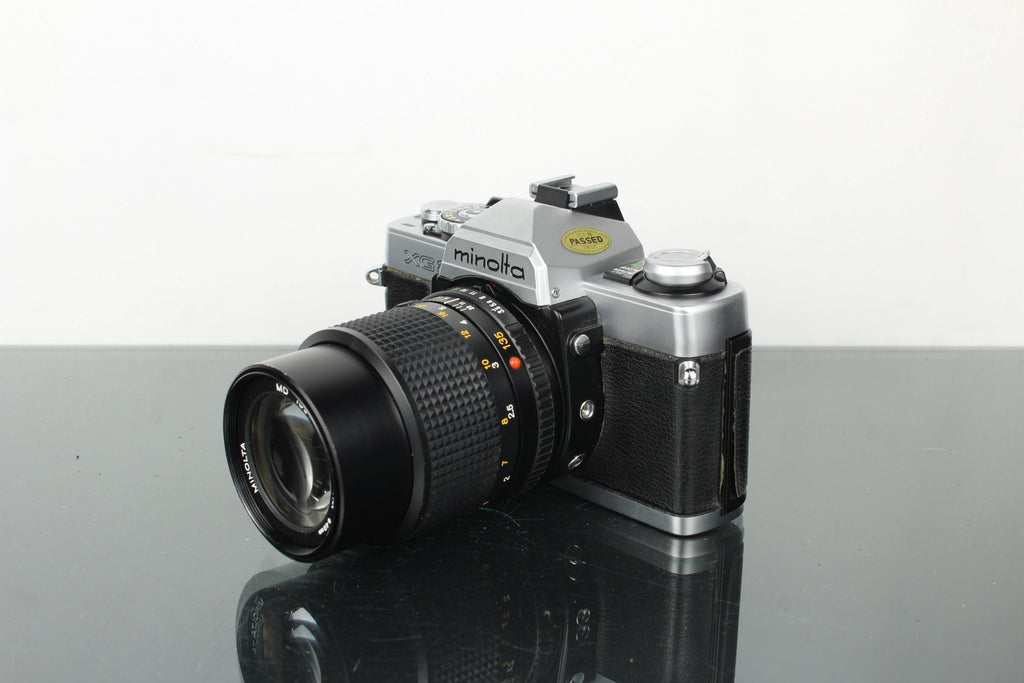 Minolta XG2 + Minolta MD 135mm 1:3.5 lens - Dutch|Thrift