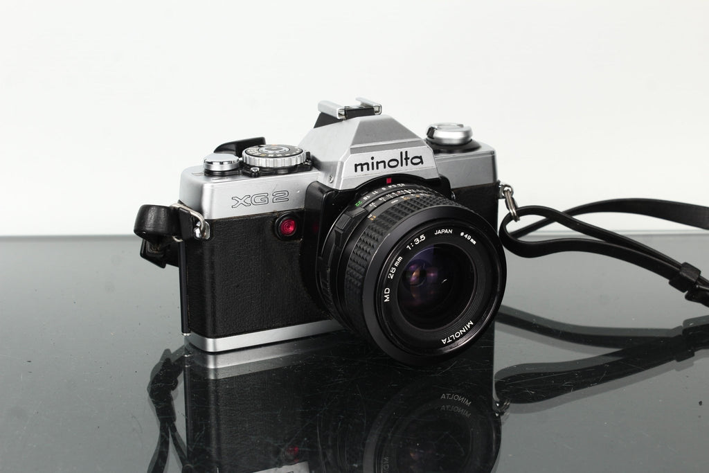 Minolta XG2 + Minolta MD 28mm f/3.5 - Dutch|Thrift